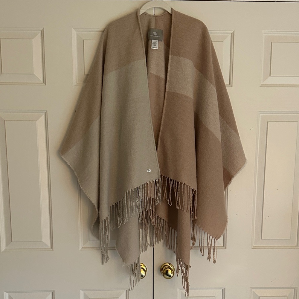 Fringed Wrap